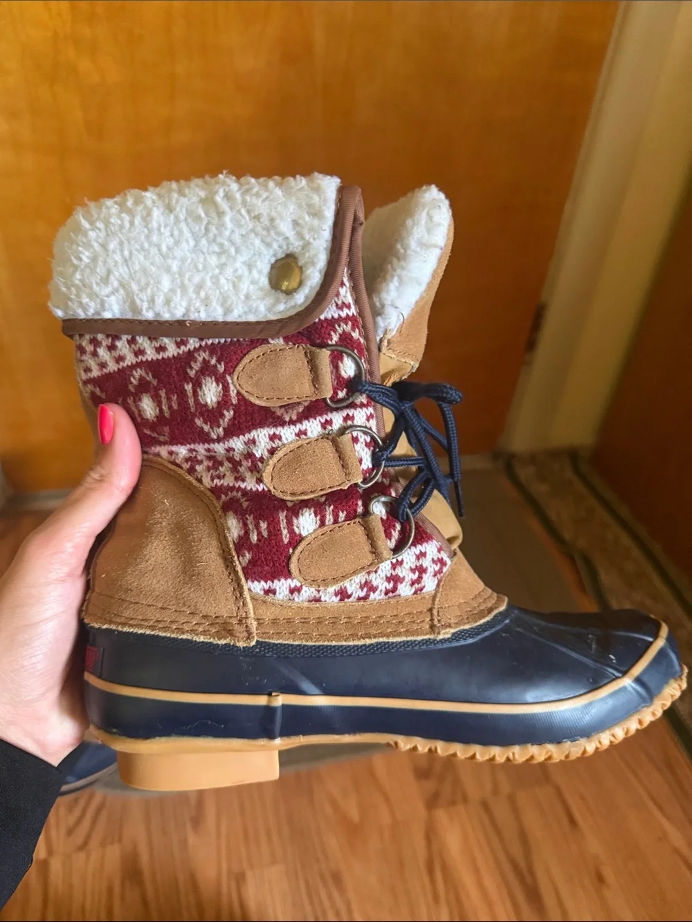 Khombu Red Patterned Lace-Up Winter Duck Boots with Tan Suede